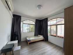 Hougang Avenue 2 (D19), Semi-Detached #547386241